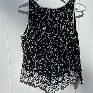 Jkara Black and white beaded sleeveless top, size M